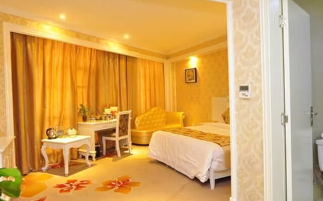 Dynasty Hotel