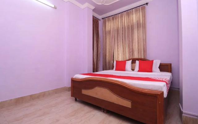 Pam And Chand Guest House By OYO Rooms