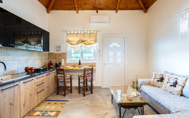 Petalidi Sunny Home Two