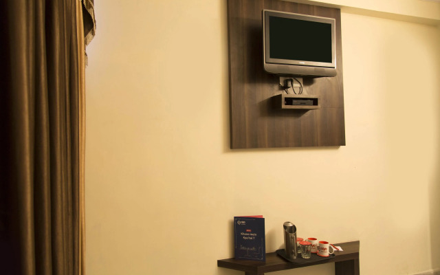 OYO 1049 Nirman Nagar