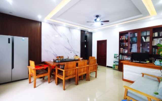 Four Seasons Apartment Libo