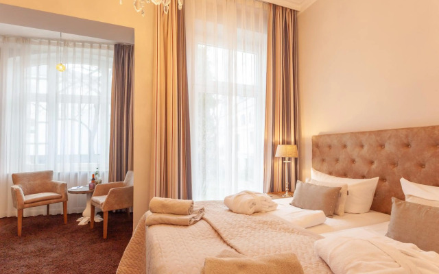 Hotel Vier Jahreszeiten Binz - Adults Only