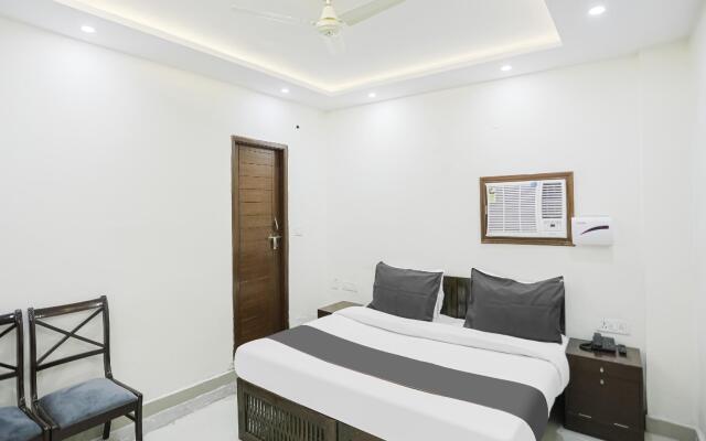 Collection O 85894 Hotel City Light Guest House