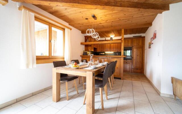 Chasa Tanter Vias - Capricorn