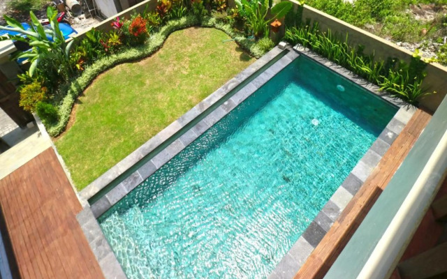 The Ocean Views Luxury Villas & Apartment by ZUZU
