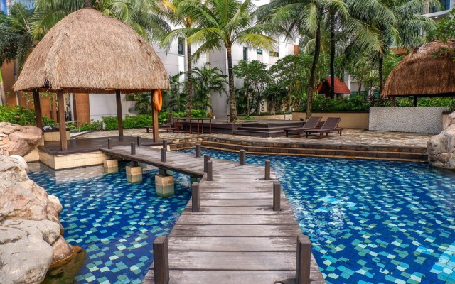 Premium 3BR Hampton's Park Apartment By Travelio