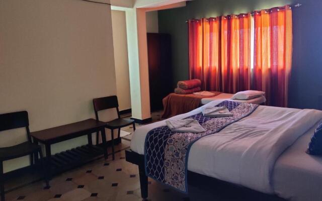 Hotel Caveri Comfort Inn