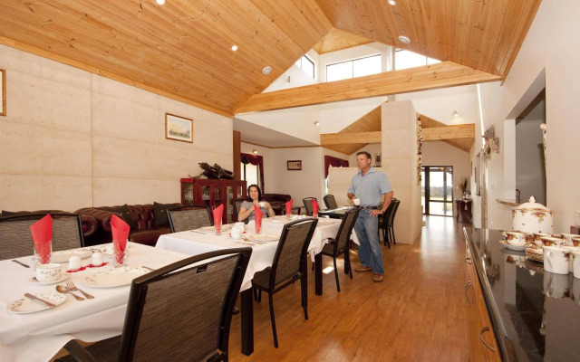 Sensational Heights Bed and Breakfast