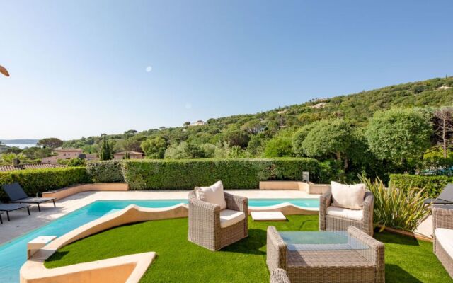 Villa Le Petit Rouveau