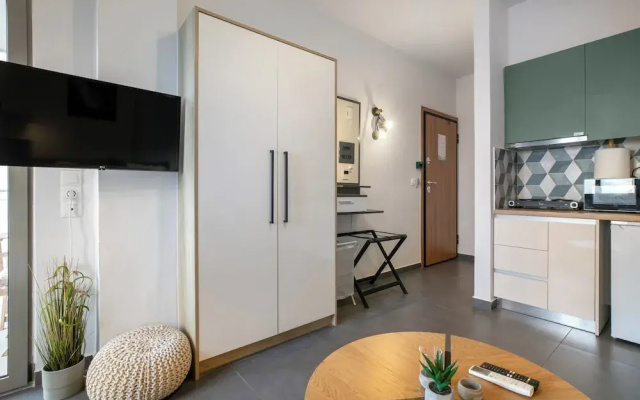 Cassiopeia - Studio & Balcony in Athens