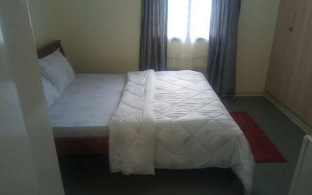 Titus Home Stay Nairobi