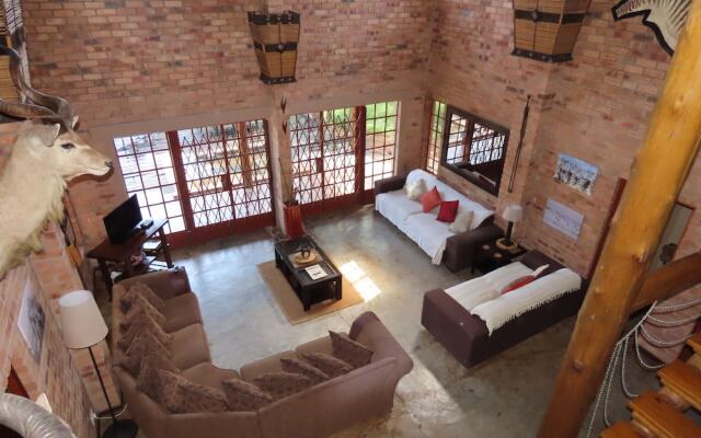 Bush and Gables Lodge