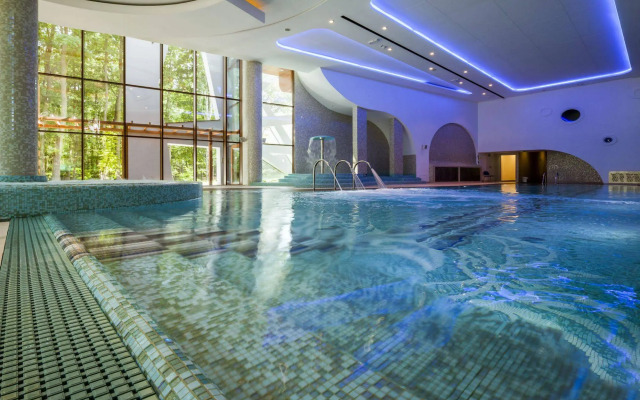 Hotel Narvil Conference & Spa