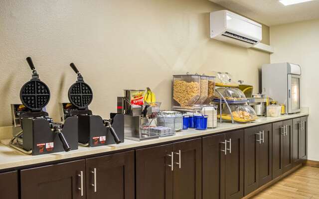 Quality Inn & Suites Clackamas – Portland