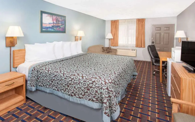Days Inn by Wyndham Farmer City
