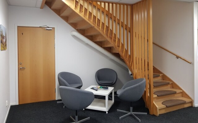 Hotel & Hostel 4 U