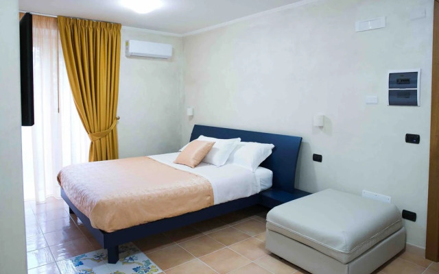 Vittoria Guest House - Salerno