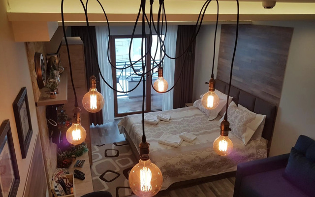 Ogi & Una Premijer 42