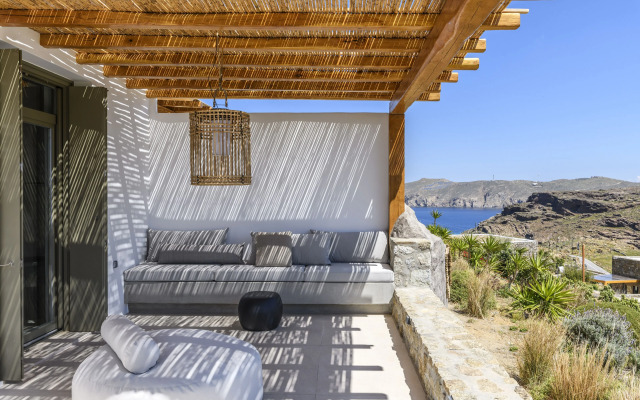 Nasta Intentional Living Mykonos