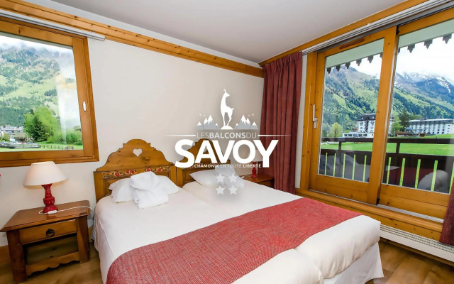 Les Balcons du Savoy