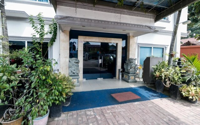 RedDoorz Plus @ Jalan Dr Sutomo Pekanbaru