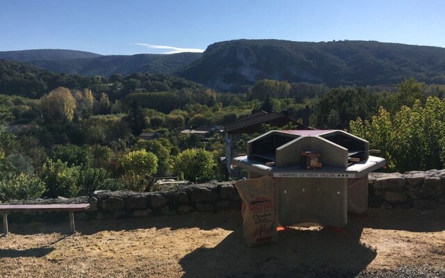 Camping Le Vieux Vallon Cabane Lodge