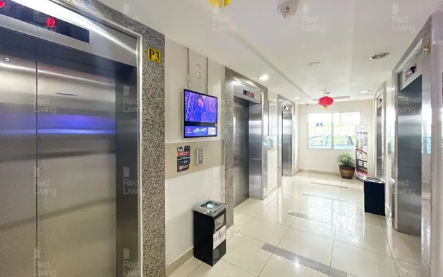 RedLiving Apartemen Bassura City - Gracefull Rooms Tower Dahlia