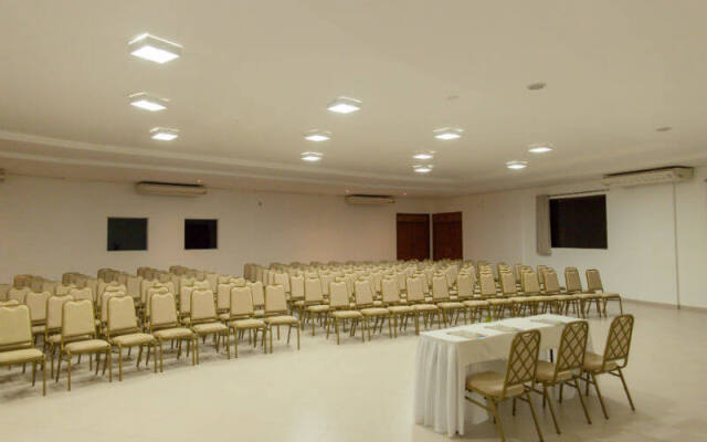 Vale Dos Carajas Hotel