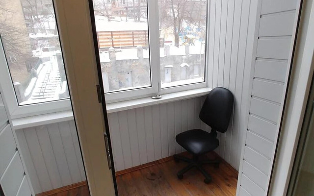 Two Bedrooms 13 Baseina Str Centre Near Guliver