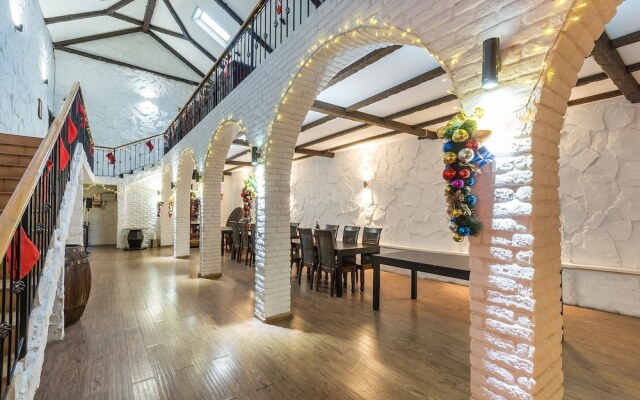 Novichok - Hostel