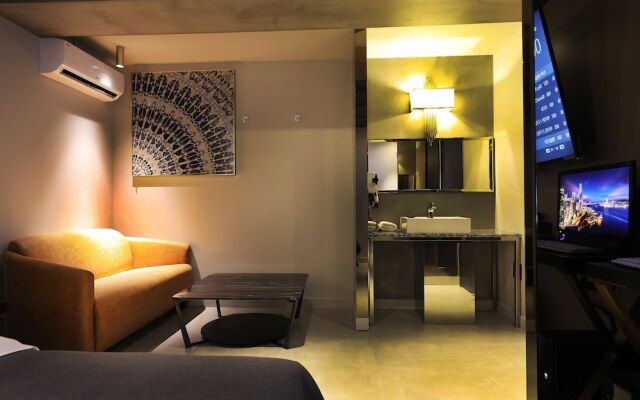 A-vant Hotel