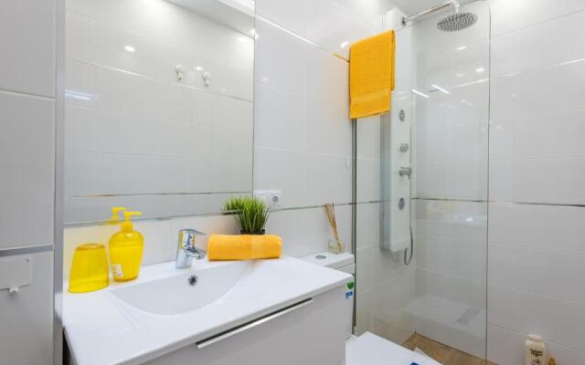 263 PRECIOUS BUNGALOW WITH TERRACE, FREE WiFi