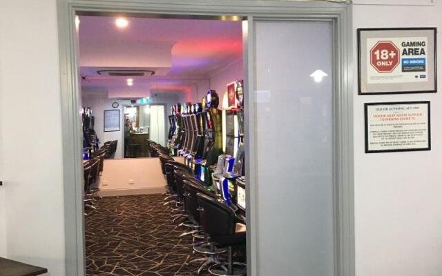 Valley Hotel