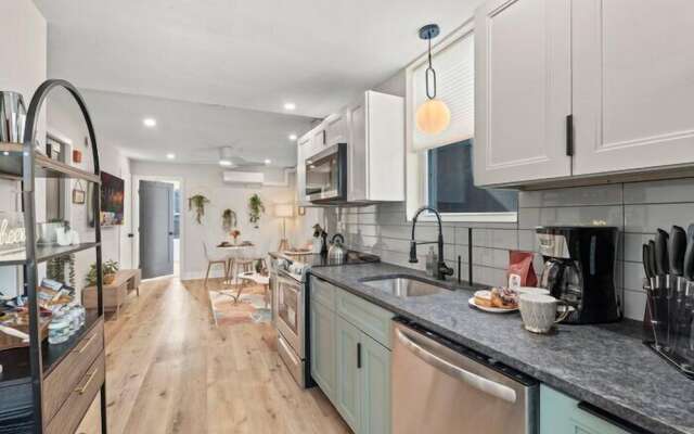 E Passyunk Ave 1BR Gem Prime Location