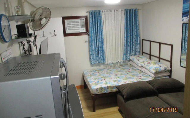 XNY at SMDC Trees Residences Quezon City-Studio