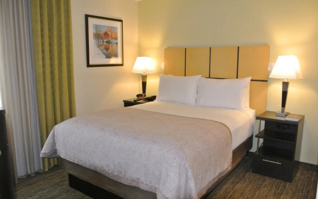 Candlewood Suites Washington-Fairfax by IHG