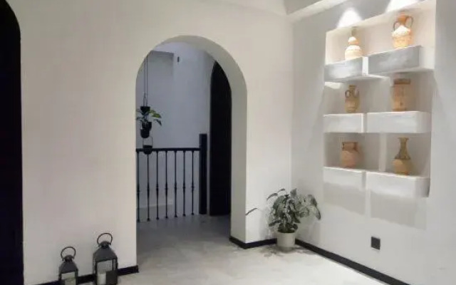 HIYO Rooftop Garden Residence