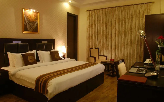 The Avenue by Seasons Hotels