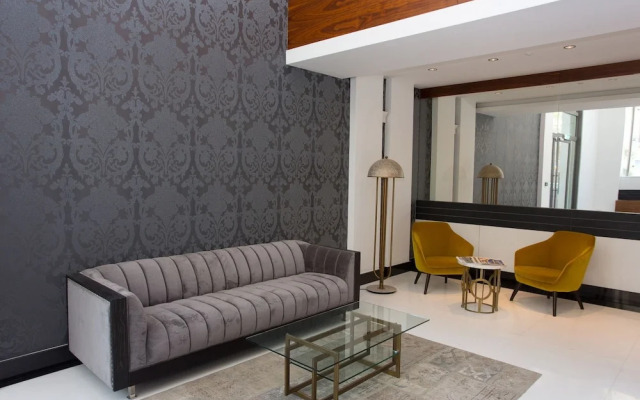 The Arc Ship Exclusive Apartment