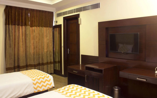 Fabhotel Broadway Inn Nehru Place