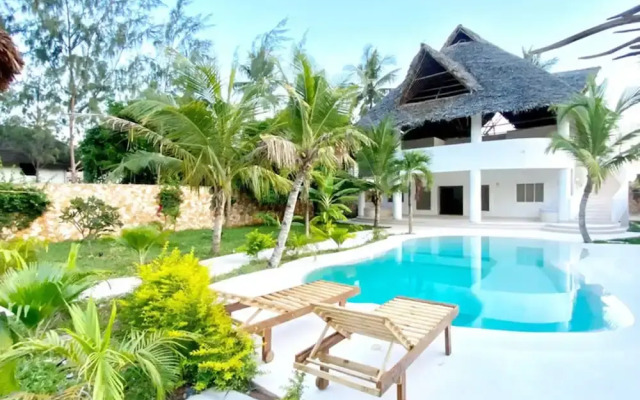 Blue Diamond Villa Watamu