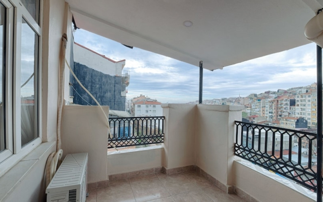 Azad Homes Ci̇men 99