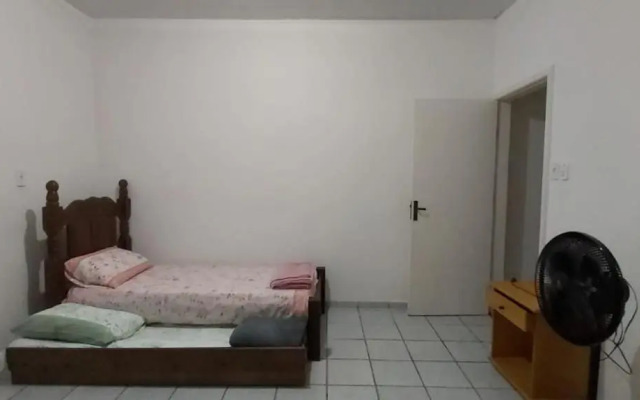 CASA COM PISCINA no CENTRO