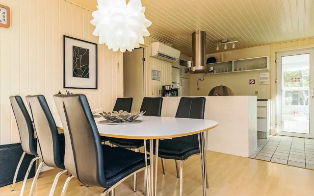 8 Person Holiday Home in Hals-by Traum