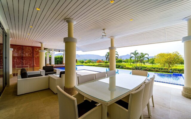 Luxury Mansion On Golf Course - BMG5