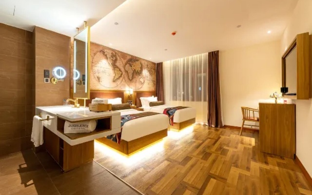 James Joyce Coffetel (Beijing Tongzhou Universal resort) – Guest Rooms – Beijing