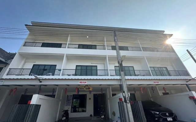 Modern House CNX