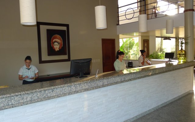 Sarana Praia Hotel