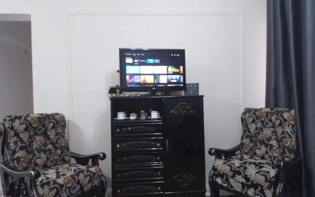 2 Bedroom Apartment With Balcony