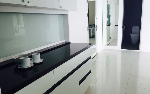 View Talay 6 Condominium by Honey